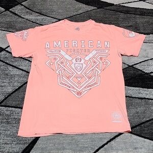 AMERICAN FIGHTER BUCKLE EXCLUSIVE NEON ICING CORAL GRAPHIC TEE-SHIRT M